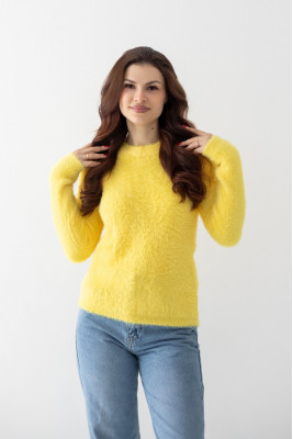 Светр жіночий